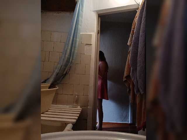 Alenushka888 live cam on BongaCams