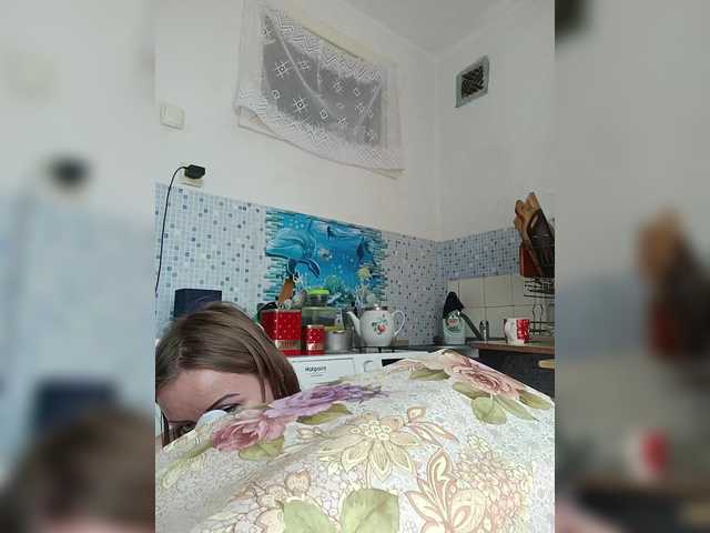 Alenushka888 live cam on BongaCams