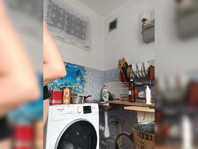 Alenushka888 live cam on BongaCams