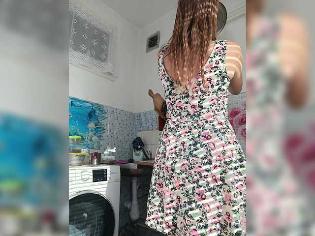 Alenushka888 live cam on BongaCams