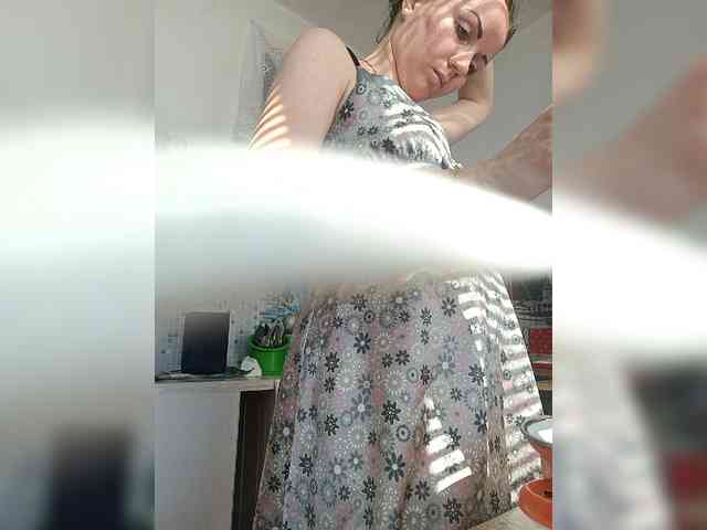 Alenushka888 Live Webcam on BongaCams