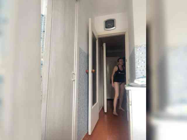 Alenushka888 Live Webcam on BongaCams