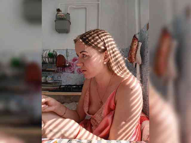 Alenushka888 Sex Cam Show