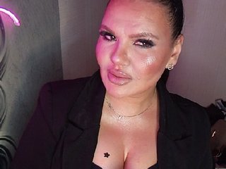 Brunetochkaaa Porn Show