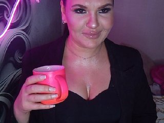 Brunetochkaaa Porn Show