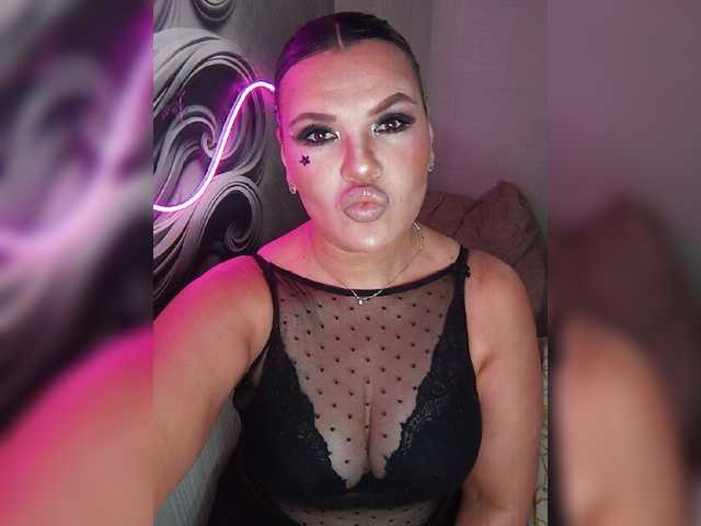 Brunetochkaaa