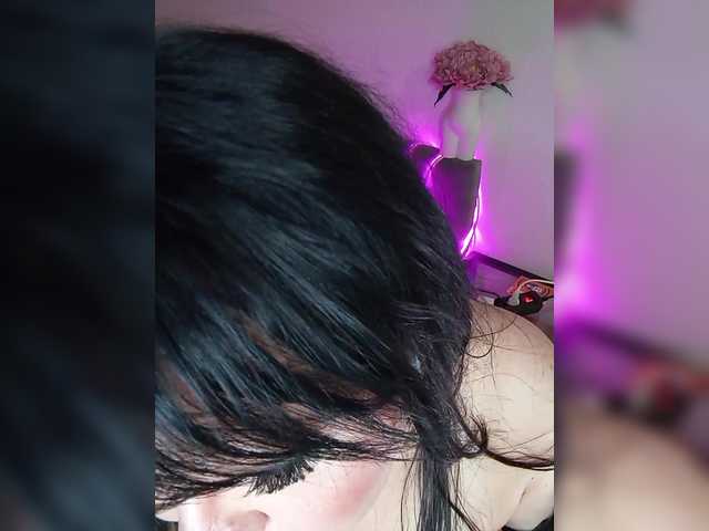 Brunetochkaaa live webcam show