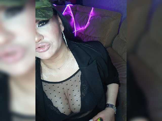 Brunetochkaaa
