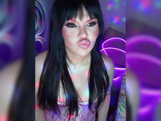 Brunetochkaaa live cam on BongaCams