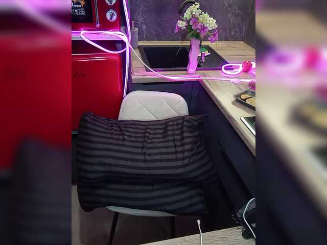 Brunetochkaaa live cam on BongaCams