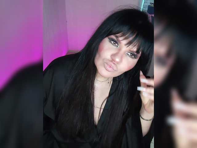 Brunetochkaaa live cam on BongaCams