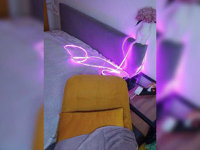 Brunetochkaaa live webcam show