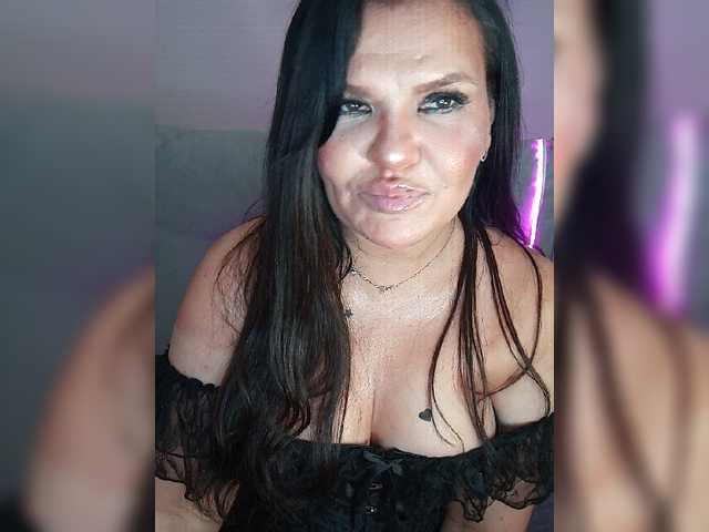brunetochkaaa online