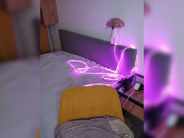 Brunetochkaaa live webcam show