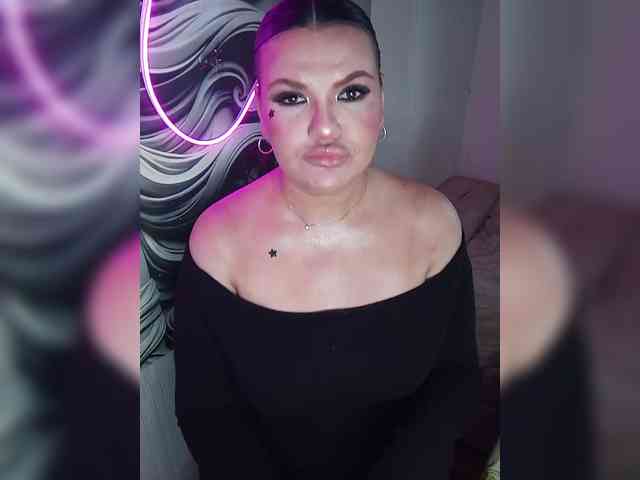Brunetochkaaa webcam