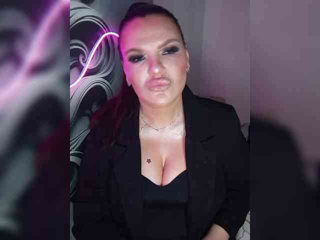 Brunetochkaaa webcam