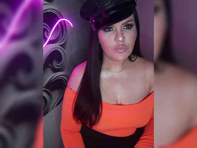 Brunetochkaaa webcam