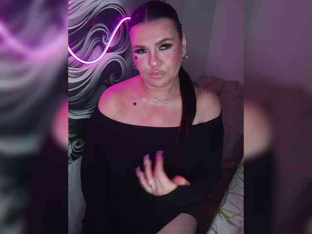 Brunetochkaaa