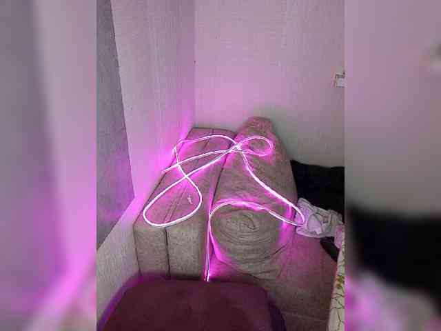 Brunetochkaaa webcam
