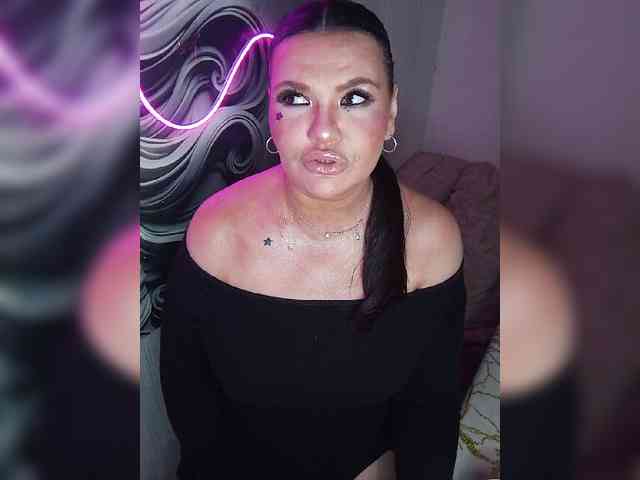 live webcam Brunetochkaaa