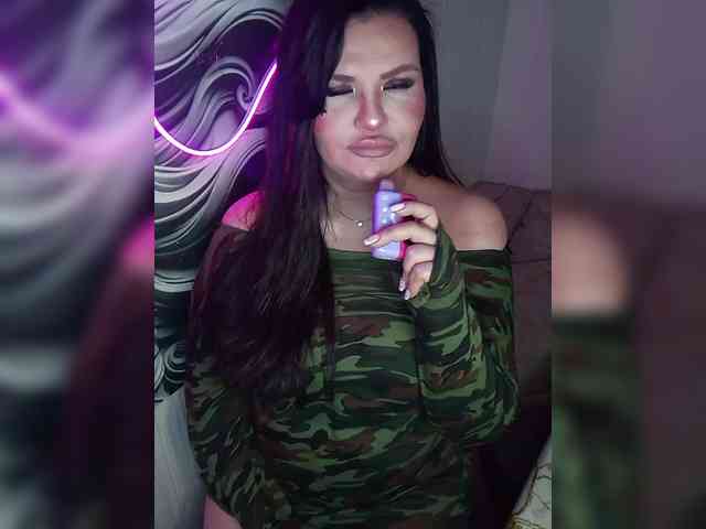 Brunetochkaaa webcam