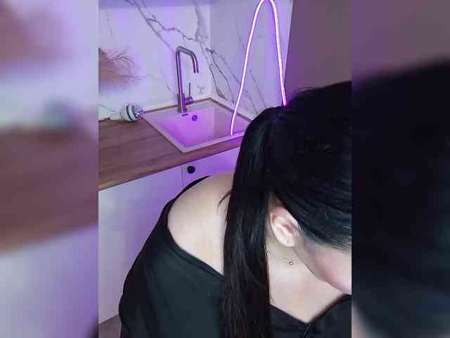Brunetochkaaa webcam
