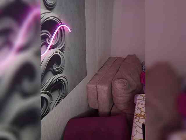 Brunetochkaaa webcam