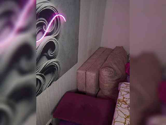 Brunetochkaaa webcam