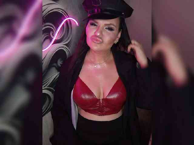 Brunetochkaaa webcam