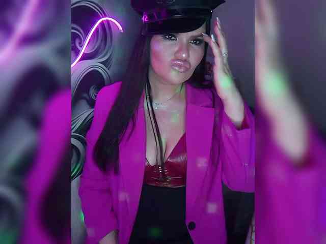 Brunetochkaaa webcam