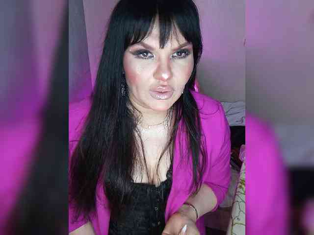 Brunetochkaaa webcam