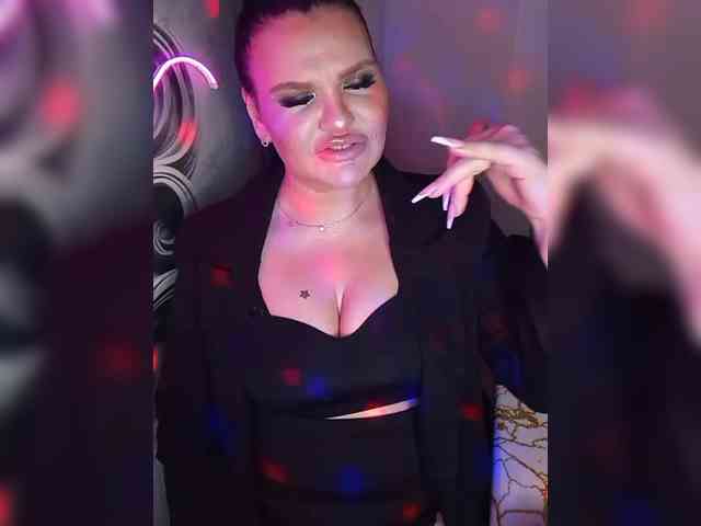 Brunetochkaaa webcam