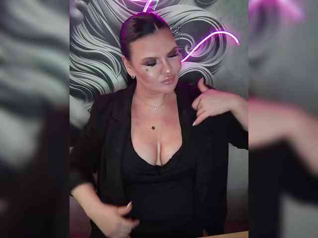 Brunetochkaaa webcam
