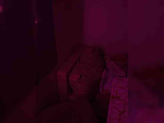 Brunetochkaaa webcam