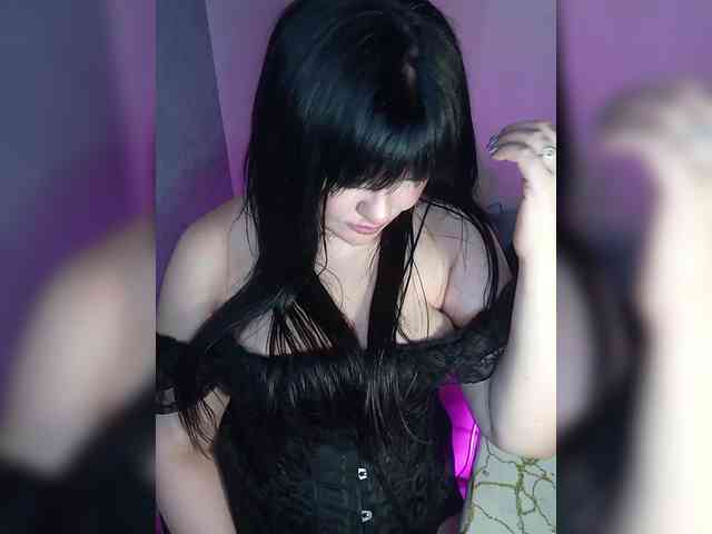 Brunetochkaaa webcam