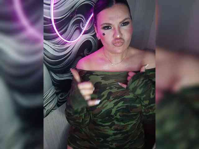 Brunetochkaaa webcam