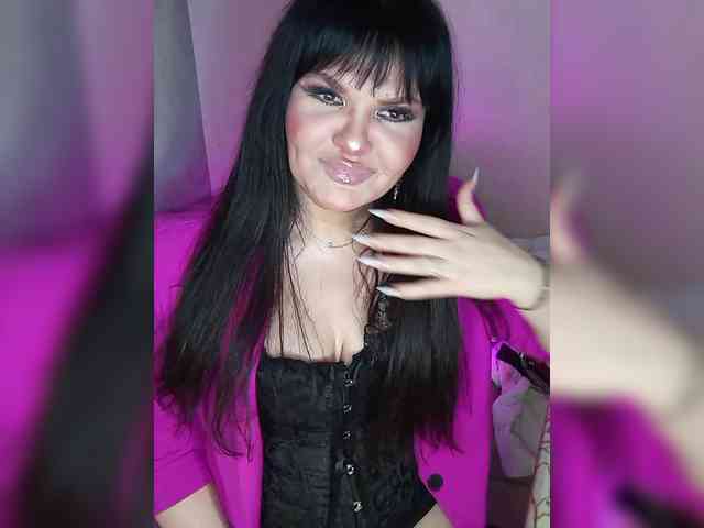 Brunetochkaaa Live Webcam on BongaCams