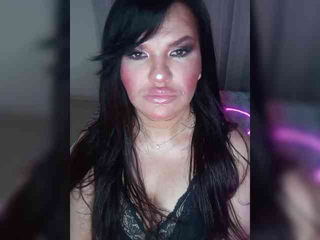 Brunetochkaaa