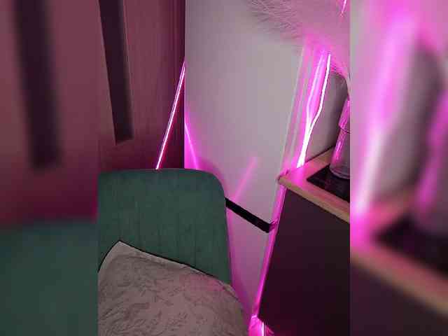 Brunetochkaaa webcam