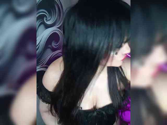 Brunetochkaaa webcam