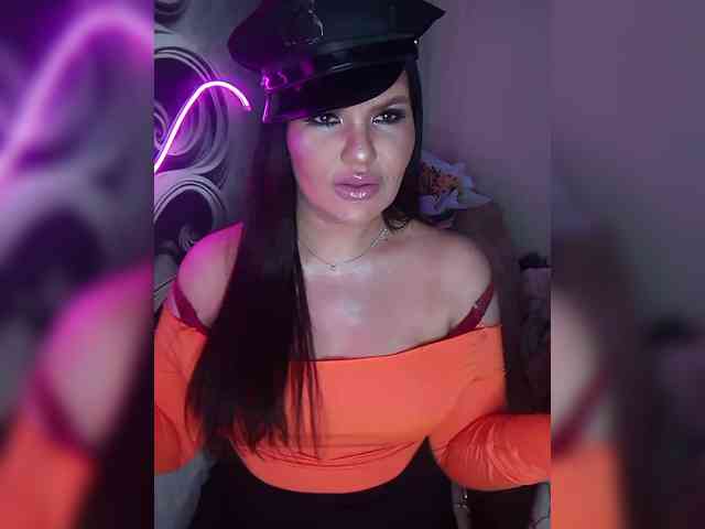 Brunetochkaaa webcam