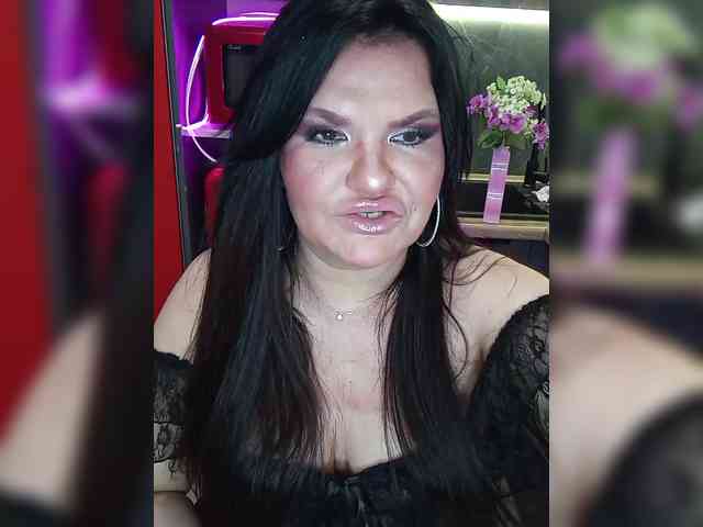 Brunetochkaaa webcam