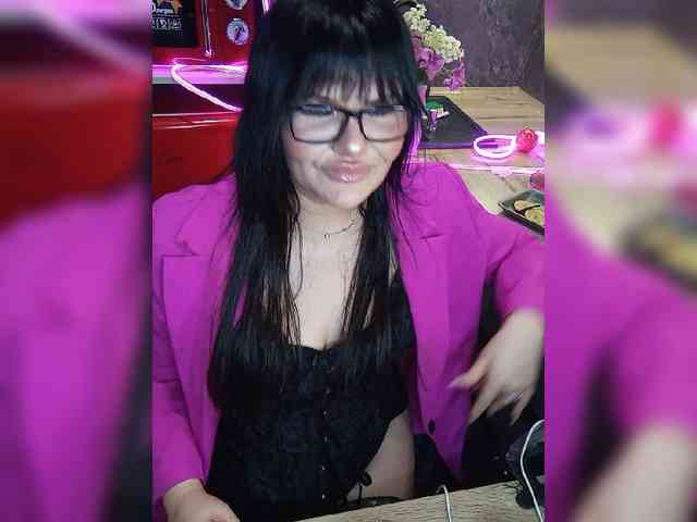 Brunetochkaaa webcam
