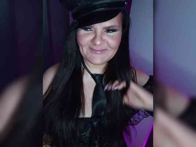 Brunetochkaaa webcam