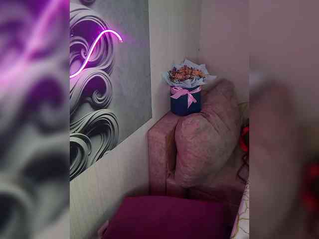 Brunetochkaaa webcam