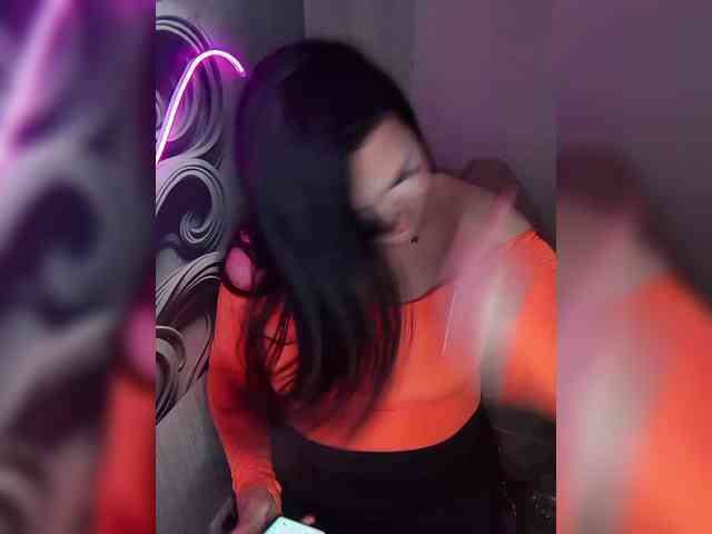 Brunetochkaaa webcam