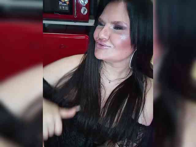 Brunetochkaaa webcam