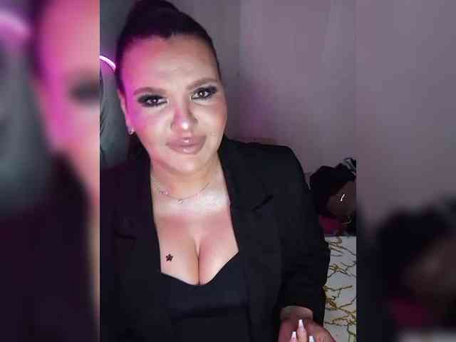 Brunetochkaaa webcam