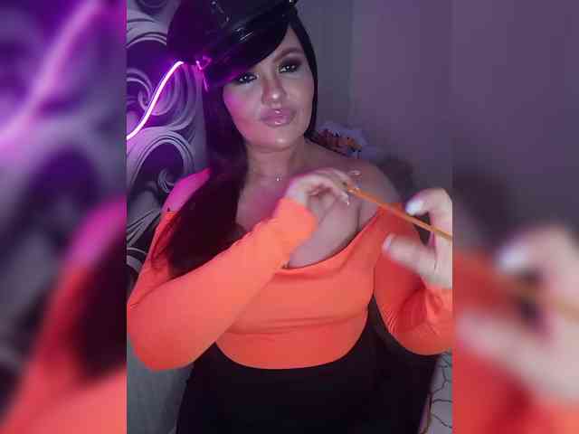 Brunetochkaaa webcam