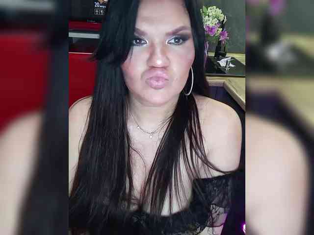 Brunetochkaaa webcam